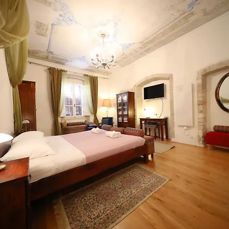 Petrizio Apartment *