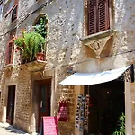 Petrizio Palace 扎达尔