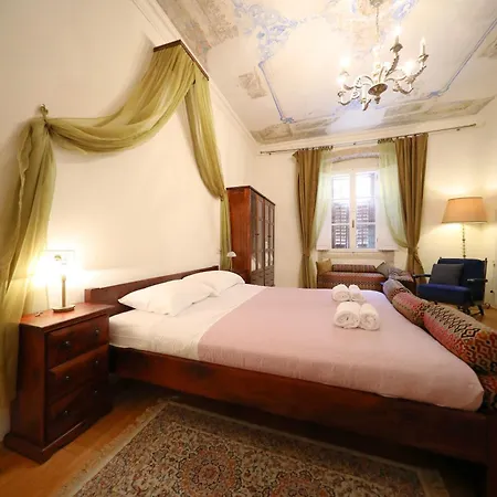 公寓 Petrizio Palace